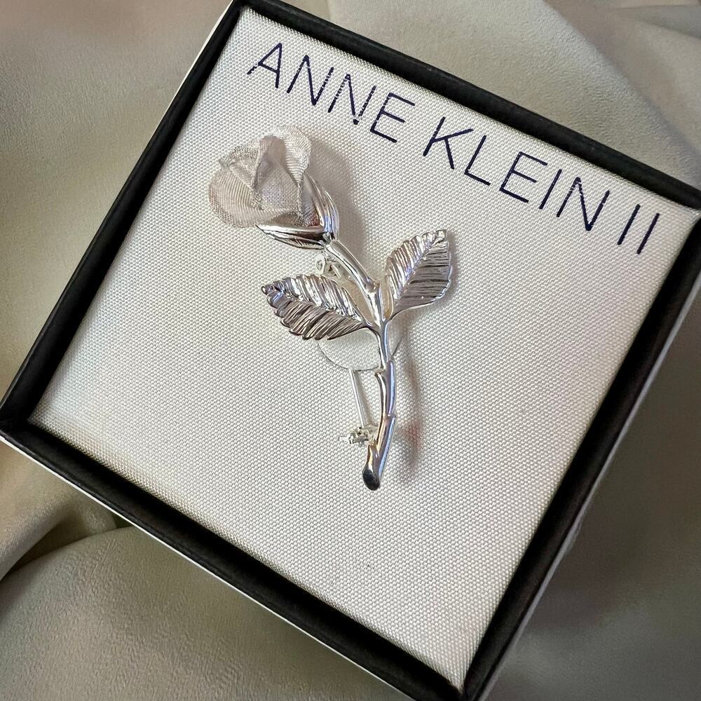 Vintage 80s NEW in Box Anne Klein II Silver Tone Dainty Mesh Rose Brooch Jewelry - Picture 2 of 9